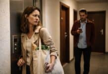 Ascensore e pianerottolo: la diplomazia impossibile Ascensore e pianerottolo