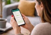 Chat genitori: dinamiche, ansia e sopravvivenza digitale Chat genitori