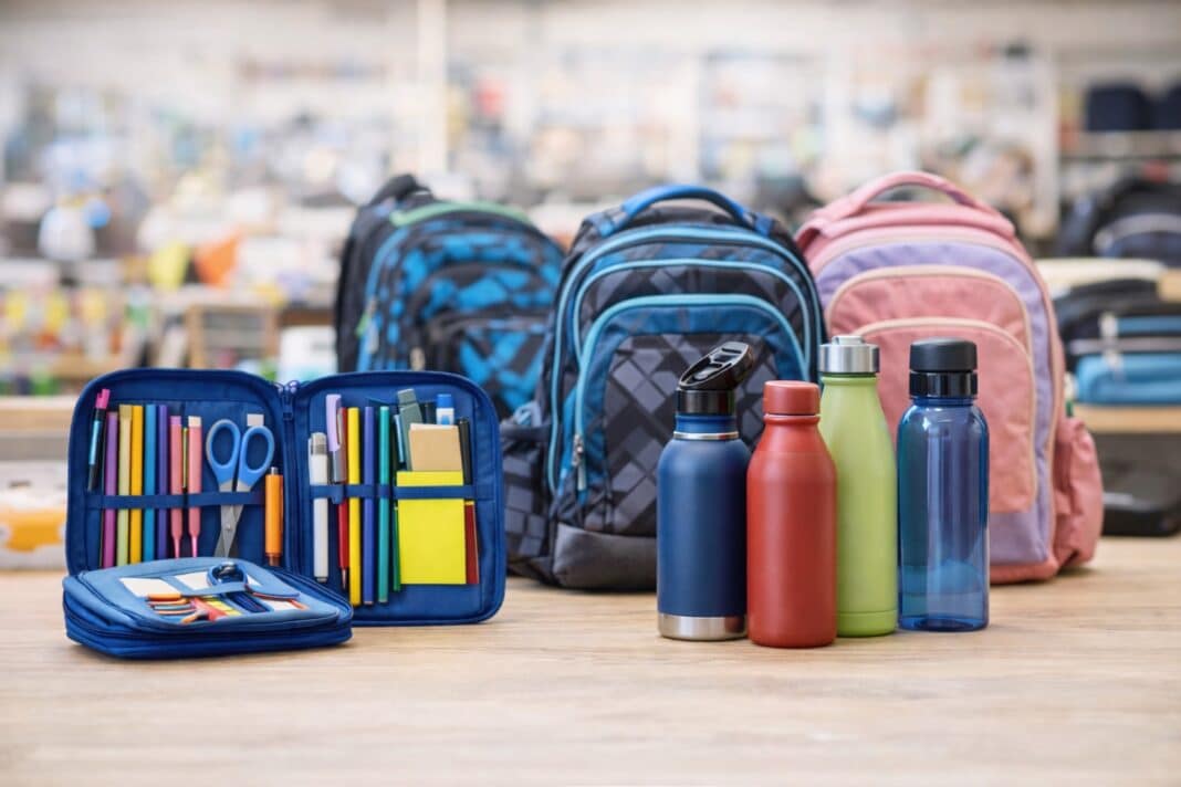 Zaini, borracce, astucci Zaini, borracce, astucci